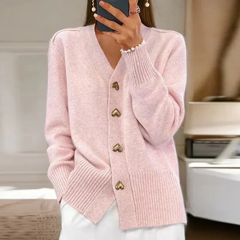 Noéline | Elegant Cashmere Cardigan with Heart-Shaped Buttons